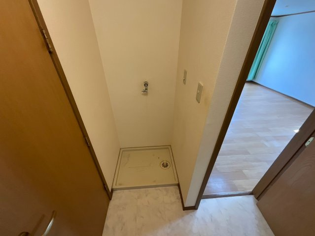 サンライト広町の洗面所|洗濯機置場
