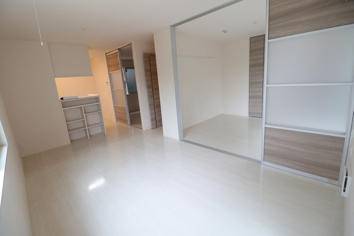 シリウス B棟の居間・リビング|ＬＤＫ・洋室