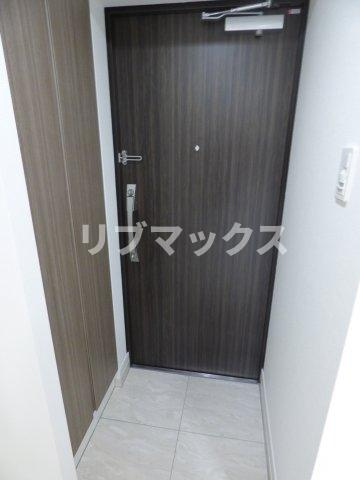 【玄関】ラフィスタ横浜黄金町