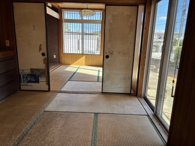 西原中古住宅の和室