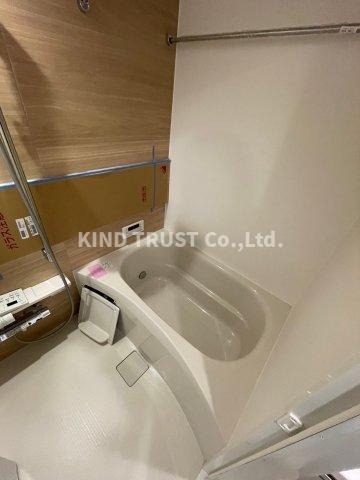 シーズンフラッツ梅田EASTの浴室|コンパクトで使いやすいお風呂です