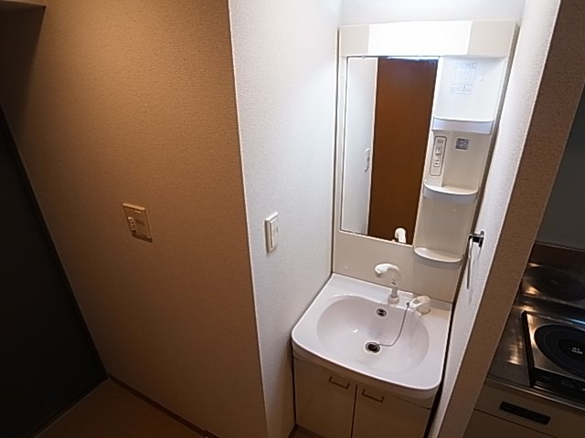 神戸市須磨区大池町５丁目の賃貸マンションの洗面所|シャンプードレッサー