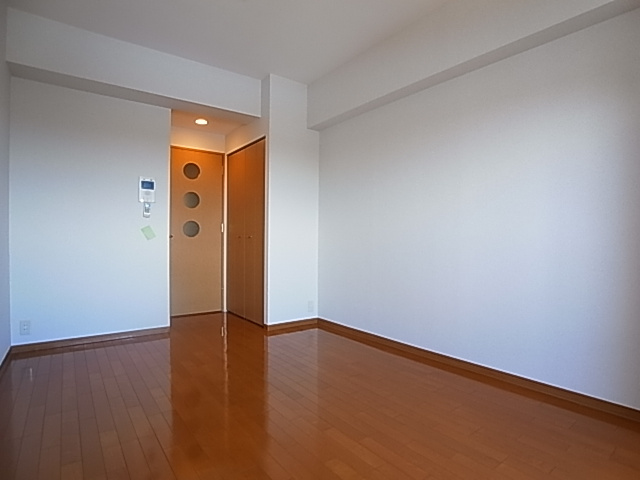 神戸市須磨区大池町５丁目の賃貸マンションの内装|洋室