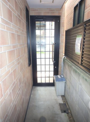 【エントランス】 | ドミシルＡｙａ拾番館