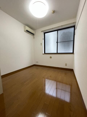 【洋室】 | ドミシルＡｙａ拾番館