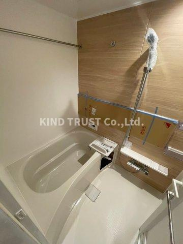 シーズンフラッツ梅田EASTの浴室|コンパクトで使いやすいお風呂です