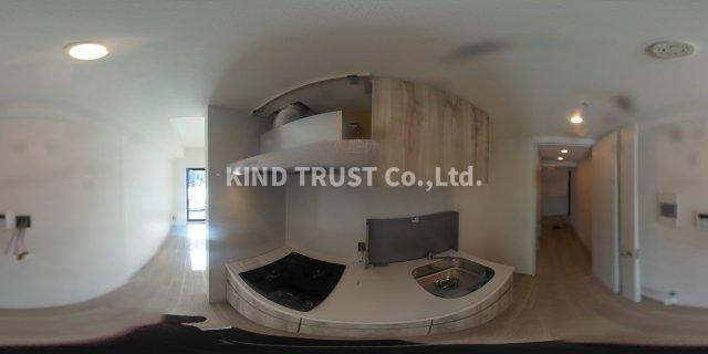 シーズンフラッツ梅田EASTのロビー|ゆとりのあるロビーです