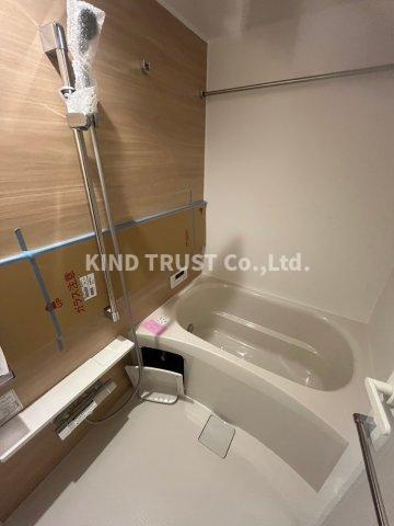 シーズンフラッツ梅田EASTの浴室|落ち着いた空間のお風呂です