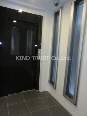 RIVER PARK FRONT 天神橋のロビー|落ち着いたロビーです