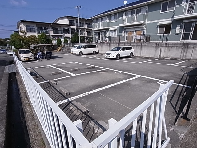 神戸市須磨区東落合３丁目のアパート