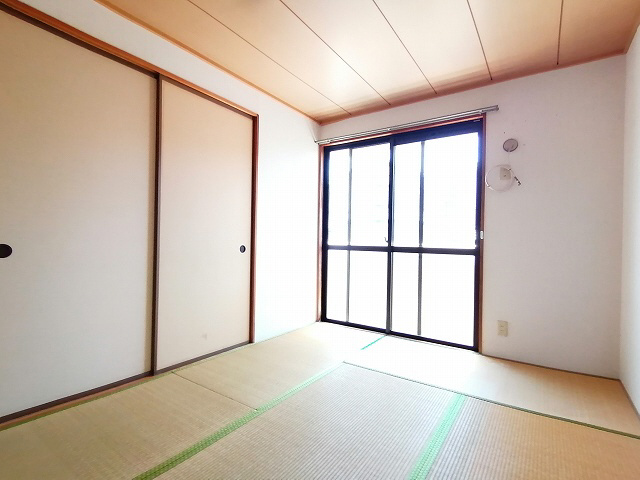 神戸市須磨区東落合３丁目のアパートの内装|和室
