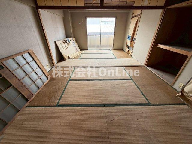 西山本コーポラス1号の内装