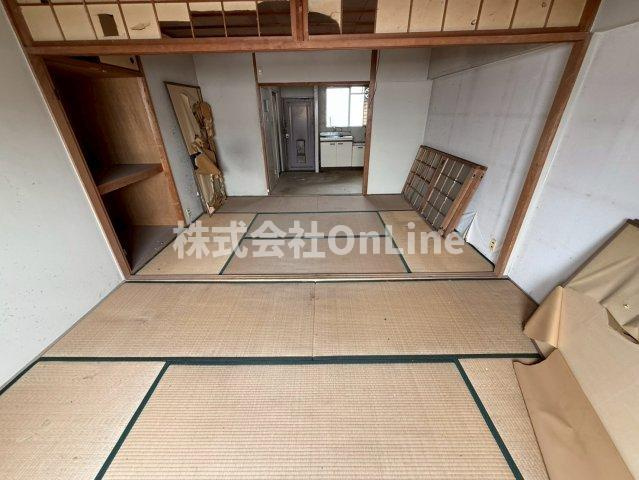 西山本コーポラス1号の寝室