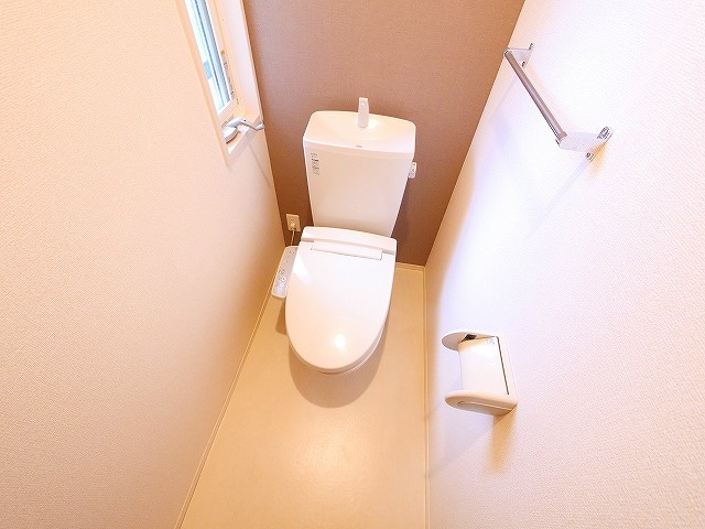 ピュアシス　Ⅲ番館のトイレ|清潔感のあるトイレです