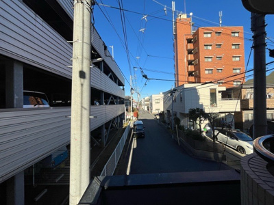 【展望】 | フレンドポート淵野辺第５ | 景色重視でお家選ぶをするとスーパーが遠い！学校が遠い！など生活をするうえで利便性で困ることもあります。まず一度現地を見学する際に、周辺の施設などがあるかを確認し、暮らし始めた後のことを想像しましょう。