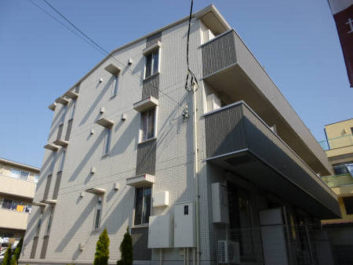 アゼリアの外観|別部屋参考写真