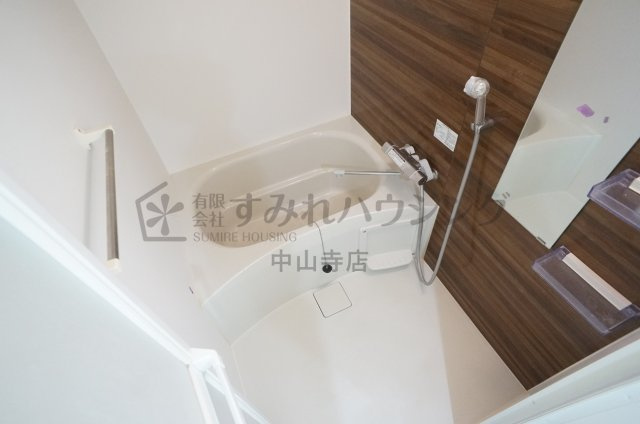 ONLYONE伊丹中央の浴室