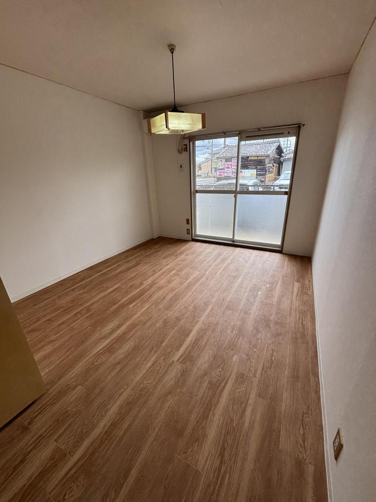 グリーンハイムきたやまの居間・リビング