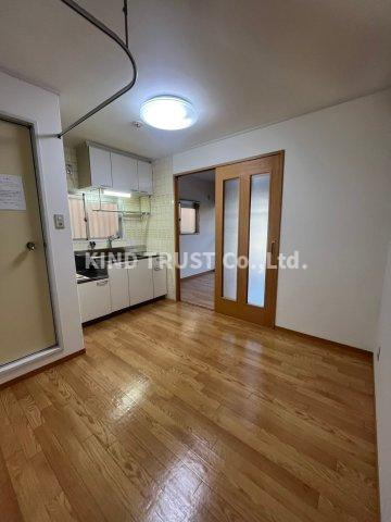 淀川マンション（旧長谷川マンション）の居間・リビング|ゆったり過ごせる居間です