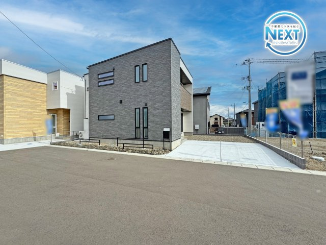 名取市本郷 建売B棟の外観