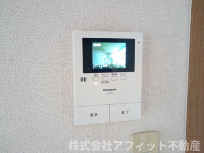 【セキュリティ】 | ヴィラ　リーブロ | TV付きインターホン　※写真はイメージです