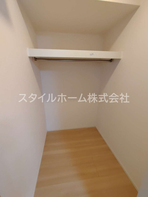 【収納】 | ルワンジュＥ | 別部屋写真です。