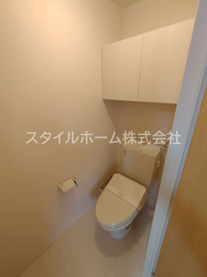 【トイレ】 | ルワンジュＥ | 別部屋写真です。