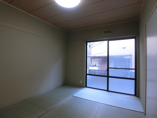 サンライフみどりの和室