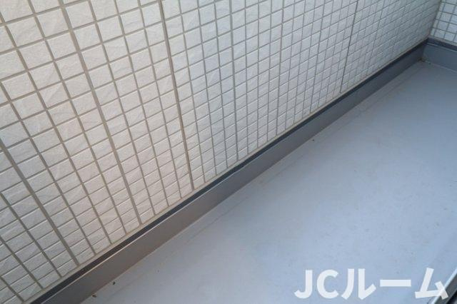 レフィナードBのバルコニー