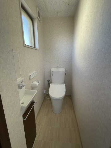 植松町貸事務所のトイレ