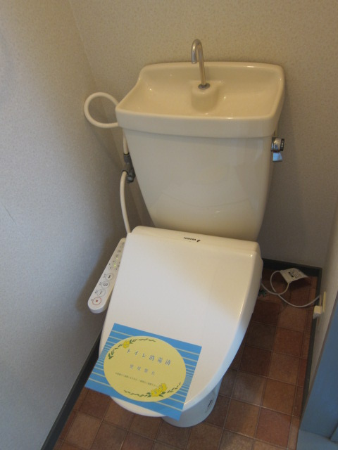 ラ・スールⅡのトイレ|※別室参考写真