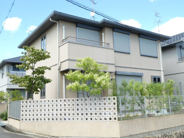 ヴィラ野上Ⅱ番館の外観