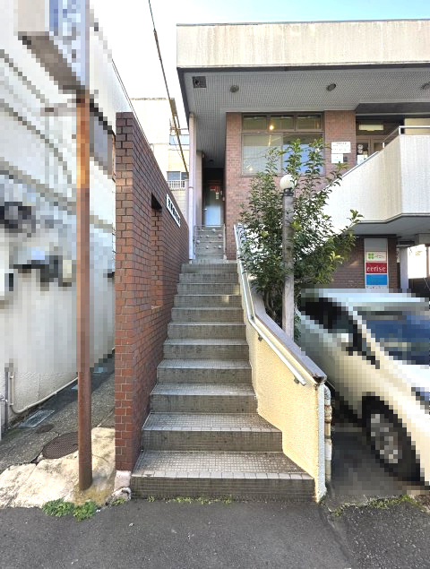 静岡市清水区巴町の店舗の外観