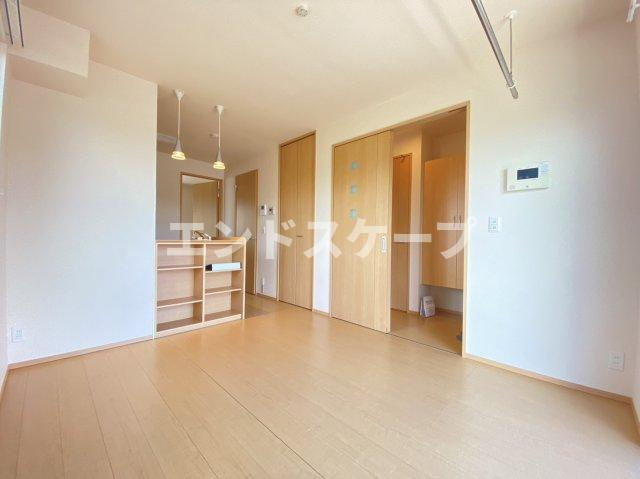 アロッジオ城川の居間・リビング|高崎、前橋、伊勢崎エリアのお部屋探しはエンドスケープまで！お客様の理想お聞かせ下さい♪