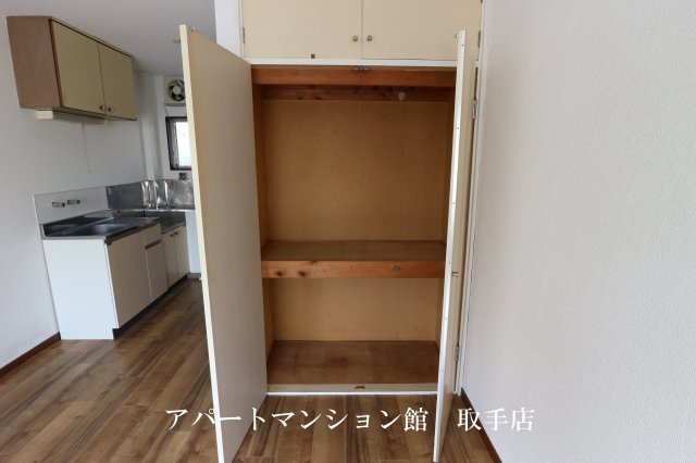 ソラーレの駐車場