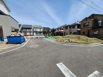 【前面道路含む現地写真】 | 坂本２丁目　分譲14区画9号地