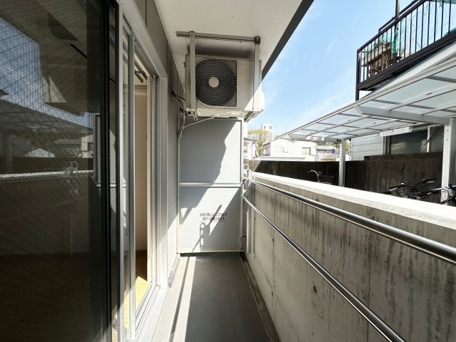 CLASS・Yのバルコニー