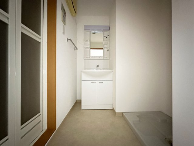 エルフィーノの独立洗面台