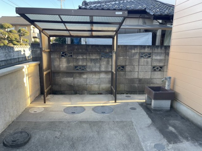 【駐車場】 | 中古戸建：熊谷市久下 | 現地駐車スペース（2024年12月20日）撮影