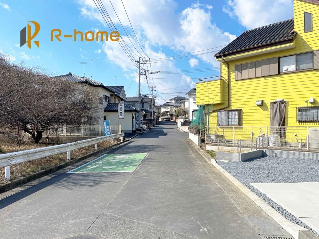 水戸市元吉田町1期　新築戸建て　1号棟の前面道路含む現地写真|堂々！建物完成♪実際のお部屋をご見学可能です♪
ご見学が一番の資料！お気軽にお問い合わせ下さい♪