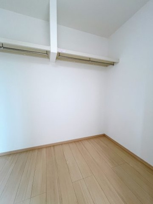 【バルコニー】