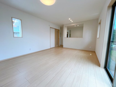 【居間・リビング】