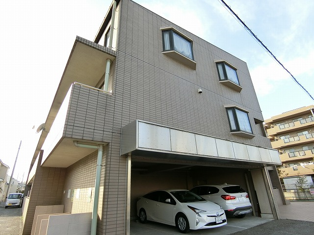 バルメスハウスナカノの外観