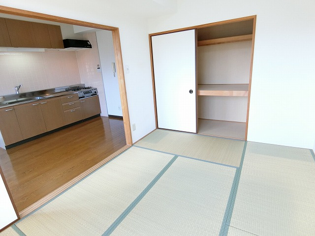 バルメスハウスナカノの寝室