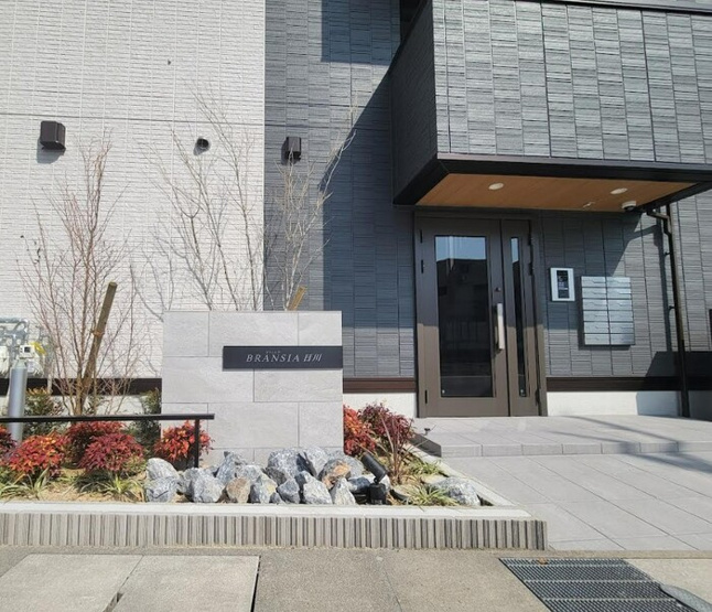 【エントランス】 | ＢＲＡＮＳＩＡ目川 | ゆとりのあるエントランスです