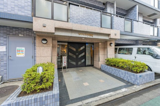 【エントランス】