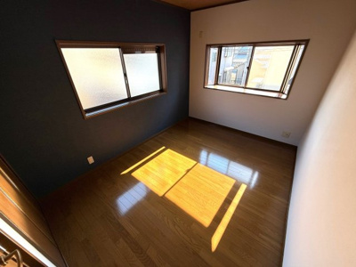 【洋室】 | 西板持町7丁目貸家