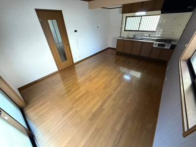 【居間・リビング】 | 西板持町7丁目貸家