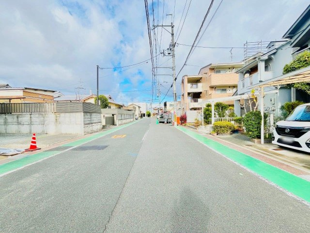京田辺市東古森の前面道路含む現地写真