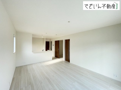 【居間・リビング】 | Livele Garden.S寄居町(大字保田原)第１　新築住宅 | ≪1号棟≫
現地(2025年4月撮影)